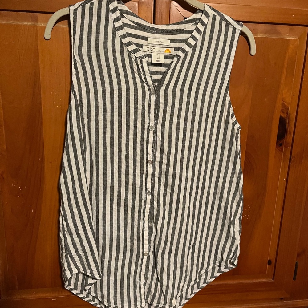 C&C California Monochrome Striped Sleeveless Blouse